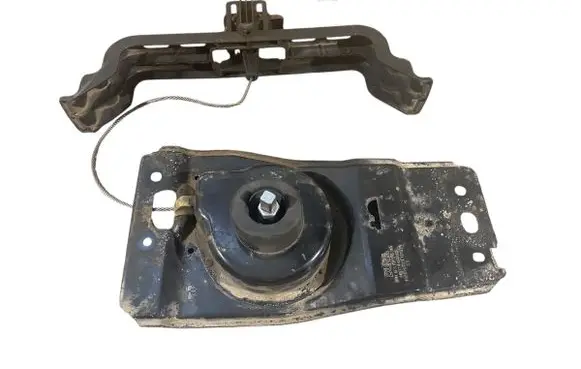 Chrysler Grand Voyager V Spare wheel mounting bracket 
