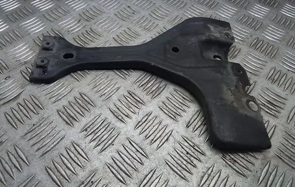 Volkswagen Tiguan Radiator support slam panel bracket 5N0805567B