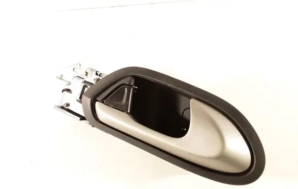 Honda Civic Front door interior handle 6N23
