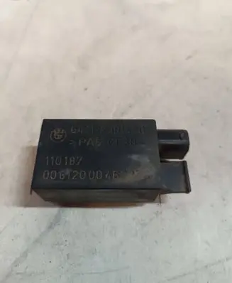 BMW 3 E46 AUC sensor 8391470