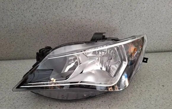 Seat Ibiza IV (6J,6P) Headlight/headlamp 6J1941005N 044825 044825000B