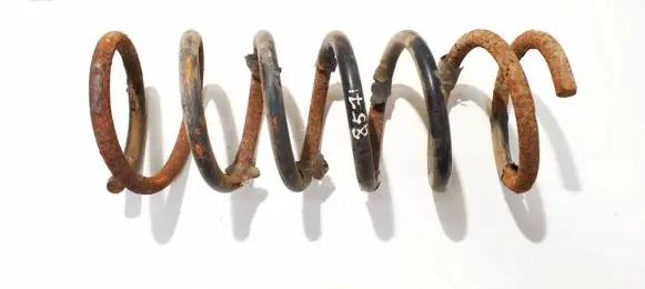 Ford Mondeo MK IV Rear coil spring