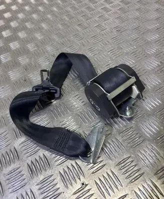 Volkswagen Golf VI Rear seatbelt 618019000 1K6857806AA