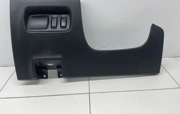 Renault Kadjar Dashboard lower bottom trim panel 689213295R