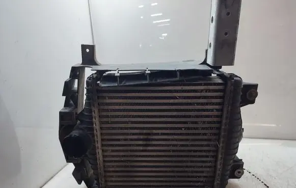 Land Rover Range Rover L405 Intercooler radiator 