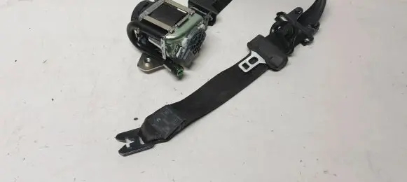 Volvo S60 Front seatbelt 616155700 012L0000 BAMPT1765