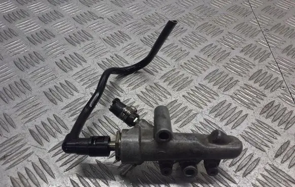 Opel Zafira B Fuel distributor 55202754