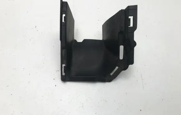 Skoda Enyaq iV Front bumper lower grill 5LA853949