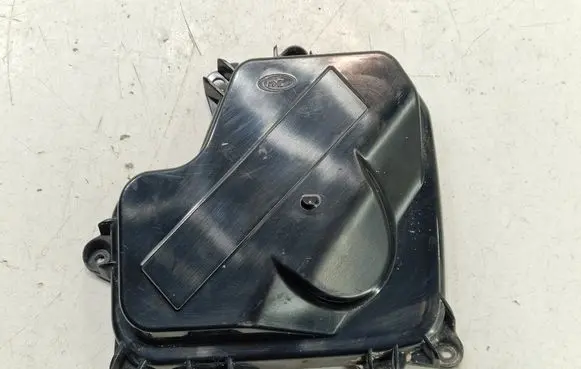 BMW 3 E90 E91 Headlight/headlamp dust cover 66532R