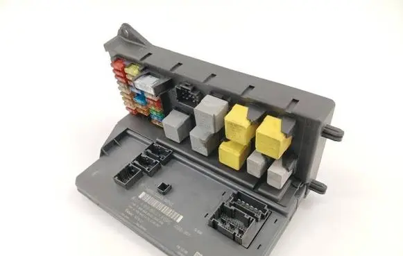 Mercedes-Benz Sprinter W906 Comfort/convenience module A9065452101