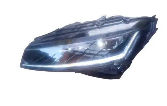 Skoda Superb B8 (3V) Headlight/headlamp 3V1941015D 2303S006 79101661