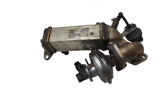 BMW 5 E60 E61 EGR valve 779737104 K9950006