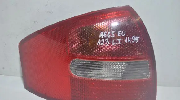 Audi A6 S6 C5 4B Tailgate rear/tail lights