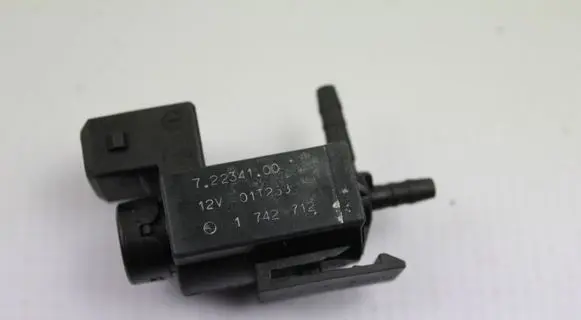 BMW 3 E46 Vacuum valve 1742712