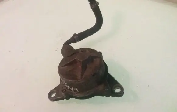 Renault Laguna I Vacuum pump 97T338 72188305G