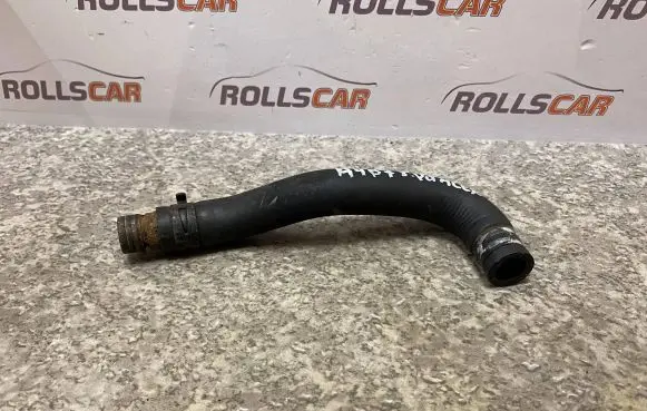 Audi A4 S4 B7 8E 8H Engine coolant pipe/hose