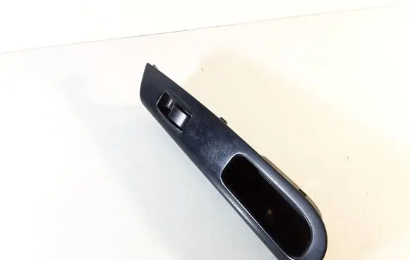 Toyota Corolla E120 E130 Electric window control switch 8481002040 7423102210 7423102230