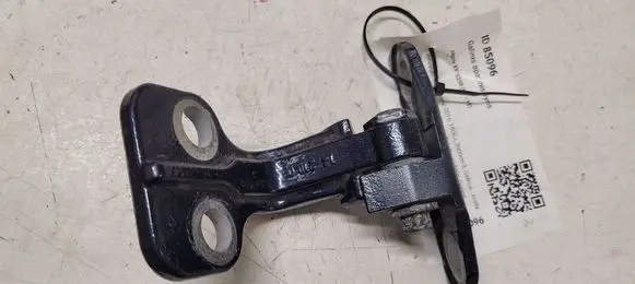 Jaguar XF X250 Rear door lower hinge