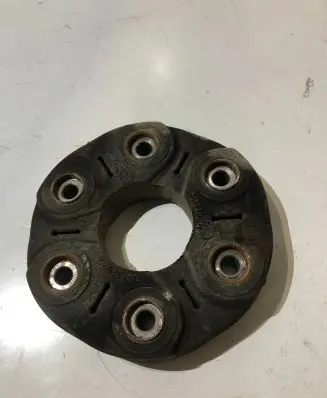 Volkswagen PASSAT B6 Rear prop shaft donut coupling/joint 1J0521127A