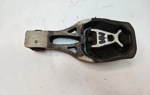 Peugeot 5008 II Engine mount bracket 9811786680