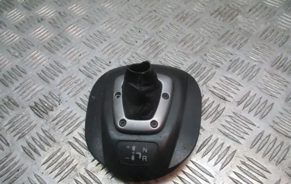 Alfa Romeo 147 Gear shifter surround trim plastic AMP3600937