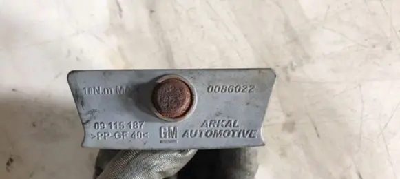 Opel Insignia A Battery bracket 09115187