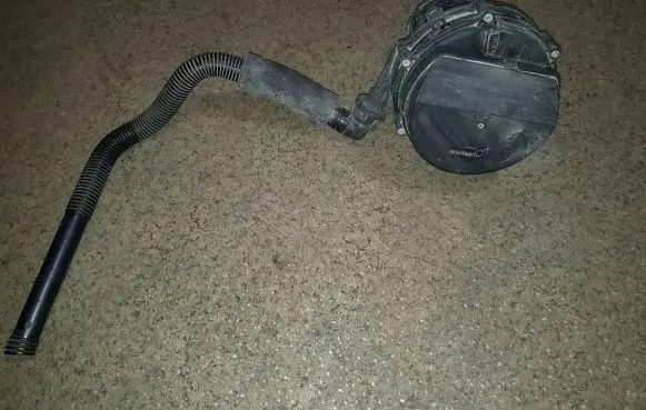BMW 5 E39 Intake resonator 11721433959 1433935 72216628