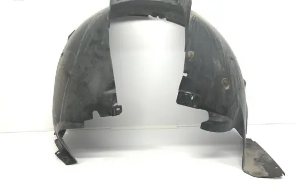 Volkswagen Multivan T6 Front wheel arch liner splash guards 7E0809957D 7E0809957E