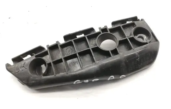 Toyota Auris 150 Front bumper mounting bracket 5253502041