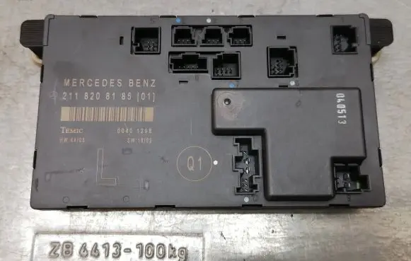 Mercedes-Benz E W211 Door control unit/module 2118208185