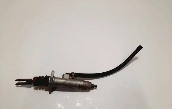 Audi 80 90 B3 Clutch slave cylinder 