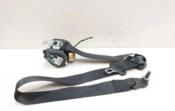 Mercedes-Benz B W245 Front seatbelt 008R000 602876900
