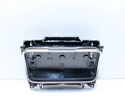 Mercedes-Benz C W205 Other interior part A2056800110