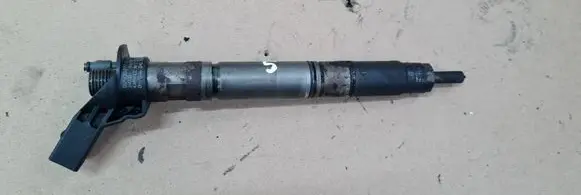 Audi A7 S7 4G Fuel injector 059130277CC