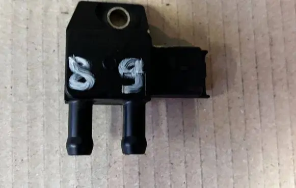 Citroen C4 I Exhaust gas pressure sensor 9662143180