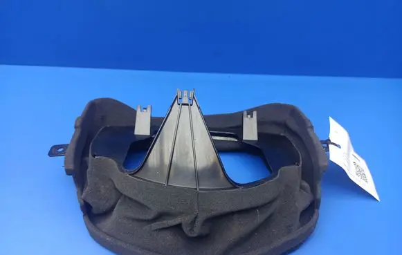 Steering wheel column trim