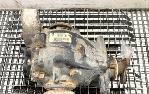 BMW X1 E84 Rear differential 7614713