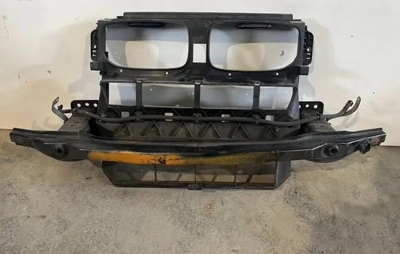 BMW X5 E70 Radiator support slam panel 7177878