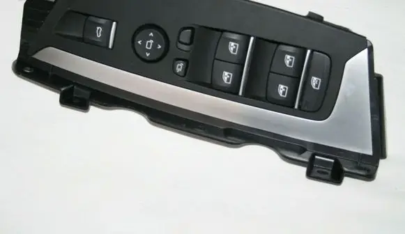 BMW X4 G02 Electric window control switch 6832729