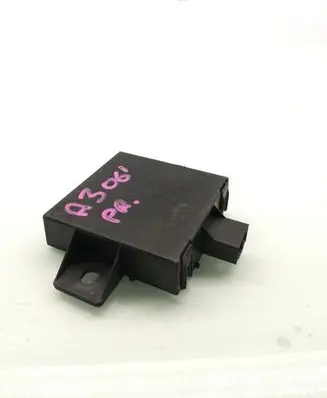Audi A3 S3 8P Alarm control unit/module 1K0907719C