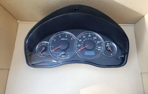 Subaru Legacy Speedometer (instrument cluster) 85002AG030 0113801127989