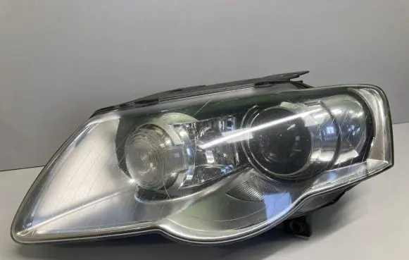 Volkswagen PASSAT B6 Headlight/headlamp 3C0941751G 89312650