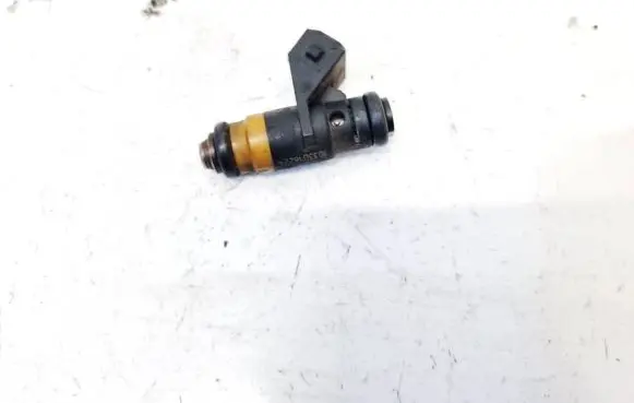 Renault Laguna II Fuel injector H029611 ITG048