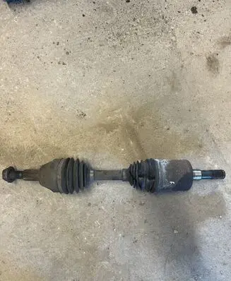 Dodge Nitro Front driveshaft P52114571AB P52114571A 52114571AB