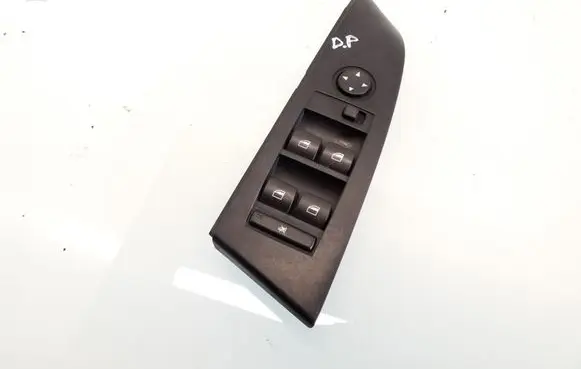 BMW 5 E60 E61 Electric window control switch 6951924