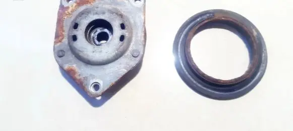 Mercedes-Benz A W169 Coil spring mount 414815