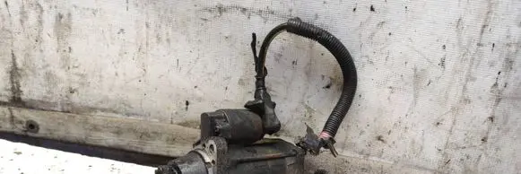 Nissan Primera Starter motor 233008H801 M008T71471