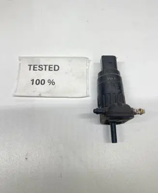 Volkswagen Golf V Windscreen/windshield washer pump 1K6955651 301009