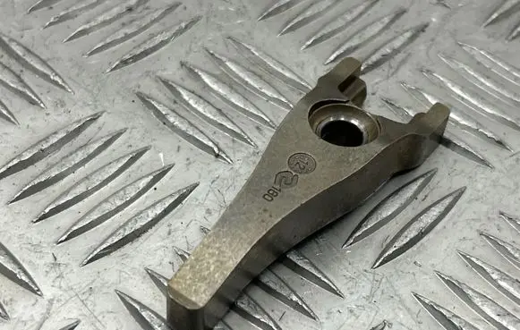 Citroen DS5 Fuel Injector clamp holder 