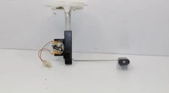 Volvo S60 Fuel level sensor 31274671